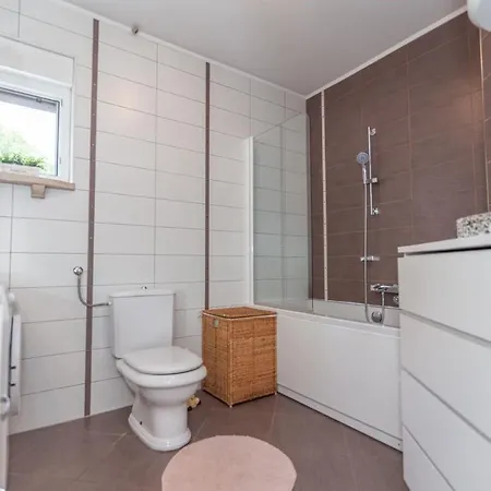 Toni, In Imotski, Private Pool, Barbeque, Private Parking Villa